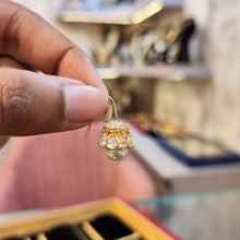 Load image into Gallery viewer, gold diamond bali