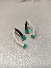 Load image into Gallery viewer, Black Green Silver Plated Earrings