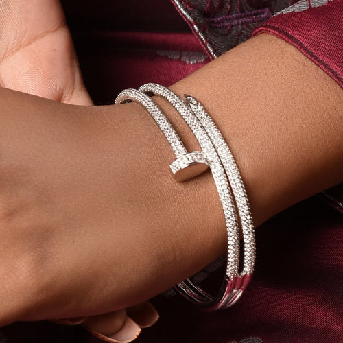 triple line diamond bracelet