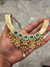 Load image into Gallery viewer, latest gold necklace design
