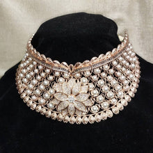 Load image into Gallery viewer, Rose Gold Diamond Pearl Chokher
