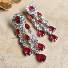 Load image into Gallery viewer, Red earrings diamond