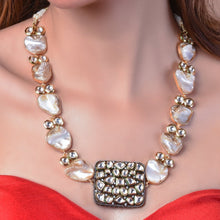 Load image into Gallery viewer, Baroque And Kundan Jadau Fusion Set(ISH-005)