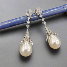 Load image into Gallery viewer, Silver Pearl Earrings
