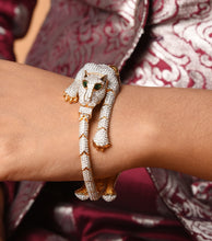 Load image into Gallery viewer, Panther Bracelet in Gold
