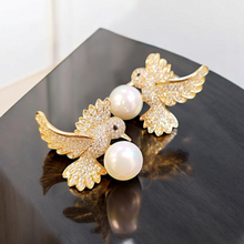 Load image into Gallery viewer, Love Bird Earrings in Gold with Pearl
