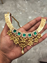 Load image into Gallery viewer, latest gold necklace design

