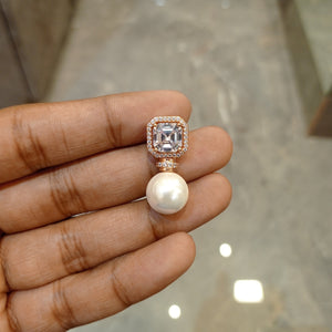 Diamond Pearl Earrings in rose gold