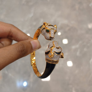 gold panther bracelet