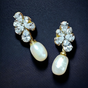 Diamond Earrings with Real Baroque Pearl