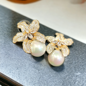 Gold Flower Diamond Earrings
