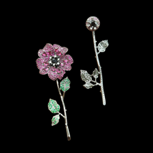 Load image into Gallery viewer, Two Way Flower Earrings
