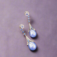 Load image into Gallery viewer, Purple Pearl Earrings
