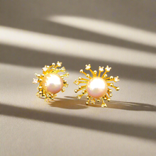 Load image into Gallery viewer, Golden Flower Pearl Studs
