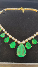 Load and play video in Gallery viewer, Royal Emerald Queen Necklace in Gold Plating (ISHA 036)
