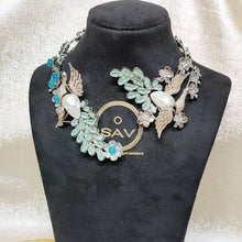 Load image into Gallery viewer, The Peacock Baroque Collar Set
