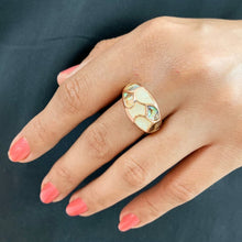 Load image into Gallery viewer, Mother of Pearl Rose Gold Ring
