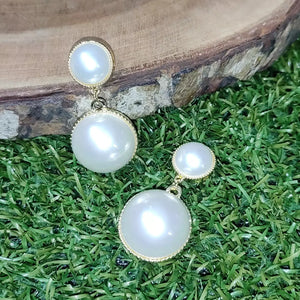 Round Pearl Danglers