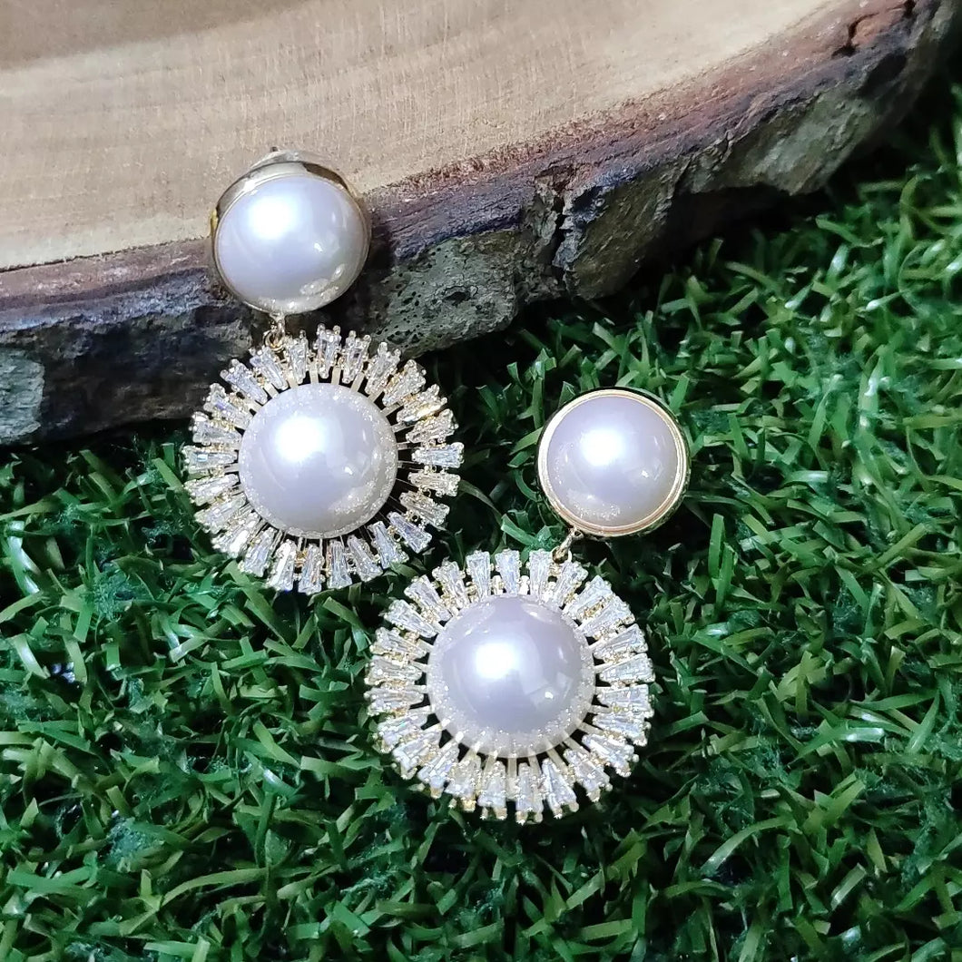 Pearl Earring in Rose Gold