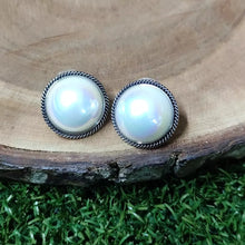 Load image into Gallery viewer, Antique Silver Pearl Studs
