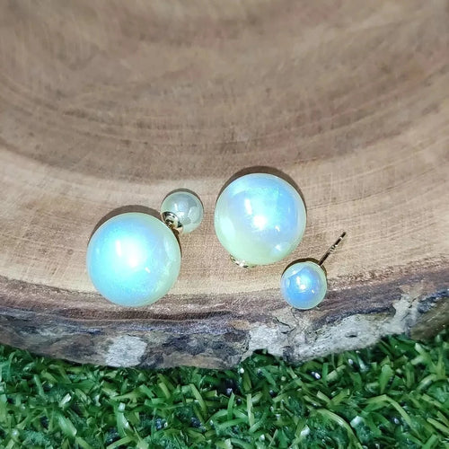 Mint Green Pearl Studs
