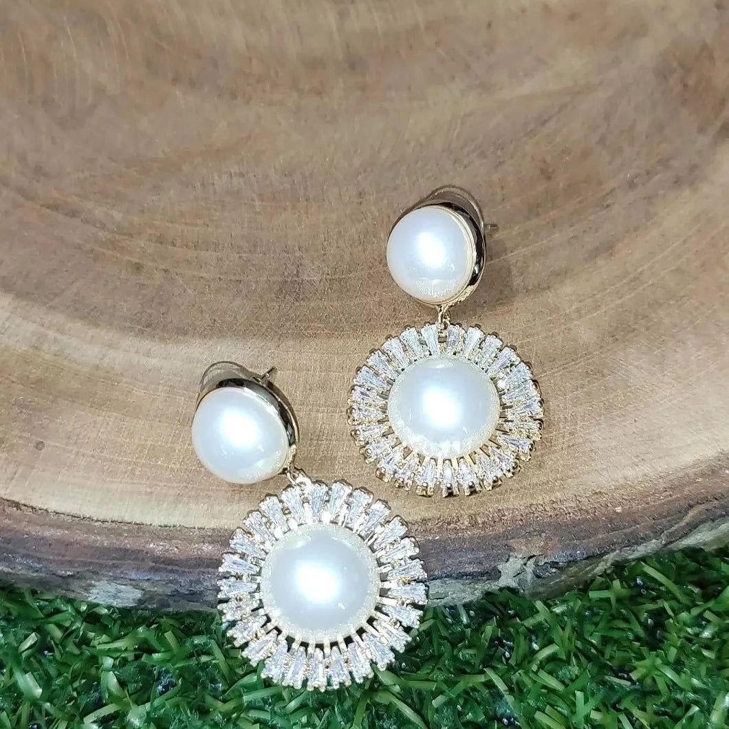Pearl and Rhinestone Earrings - Medium Oval, Large Pearl – Dames a la Mode