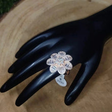 Load image into Gallery viewer, Floral Ring in Sterling Silver
