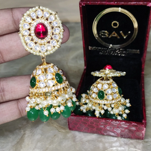 Load image into Gallery viewer, Kundan Fusion In Ruby and Emerald Jhumka
