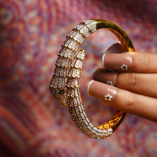 Serpenti Gold Bracelet for Women 